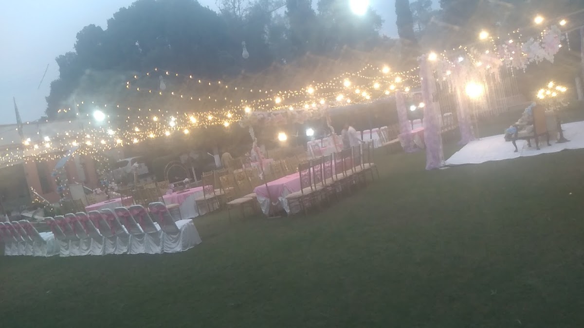 ForeignFacultyGuestHouse - coed hostel in Peshawar, Khyber Pakhtunkhwa