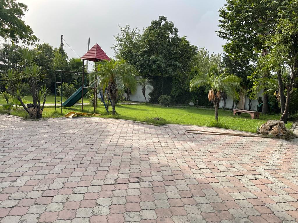 Malik Brothers farm house — photo 9