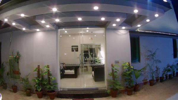 Mairona Hotels Gulberg - coed hostel in Lahore, Punjab