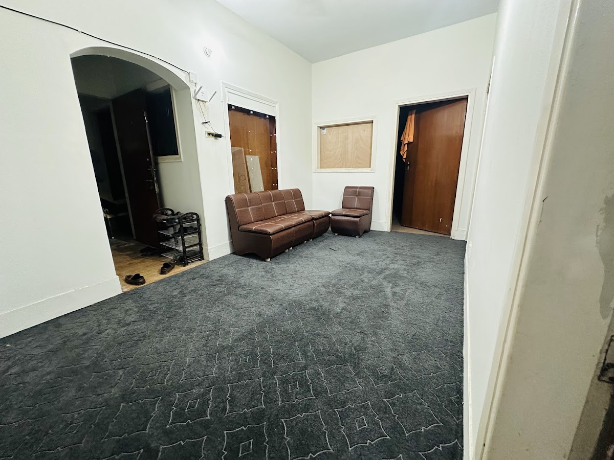 Hostel Hub - PECHS