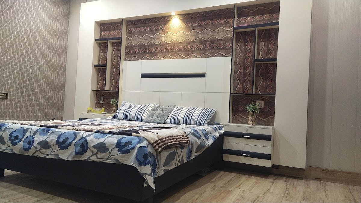 Hotel Gulistan Inn - coed hostel in Faisalabad, Punjab