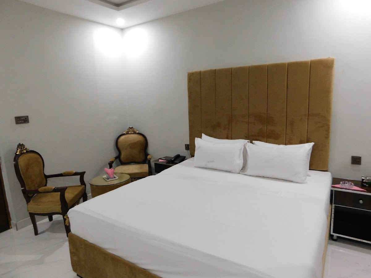 Royal inn hotel Mughal pura Lahore — photo 9