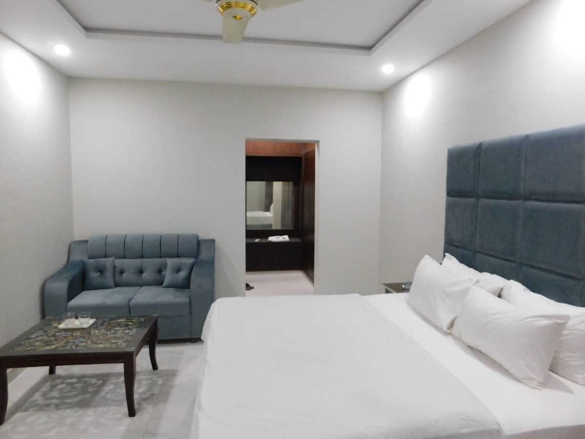 Royal inn hotel Mughal pura Lahore — photo 7