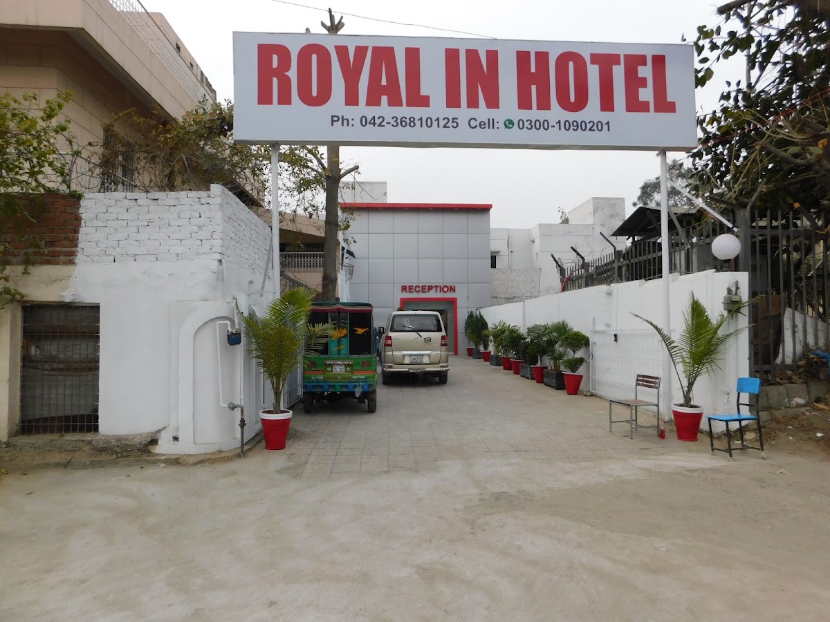 Royal inn hotel Mughal pura Lahore - coed hostel in Lahore, Punjab