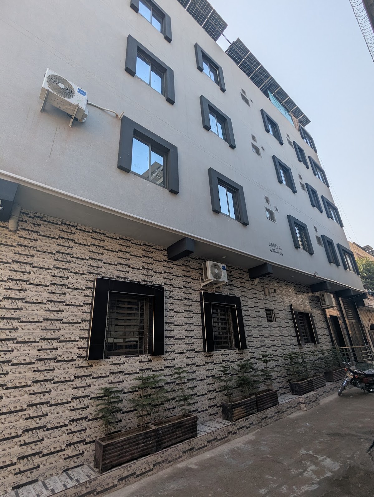 Kamal Executive Girls Hostel - girls hostel in Lahore, Punjab
