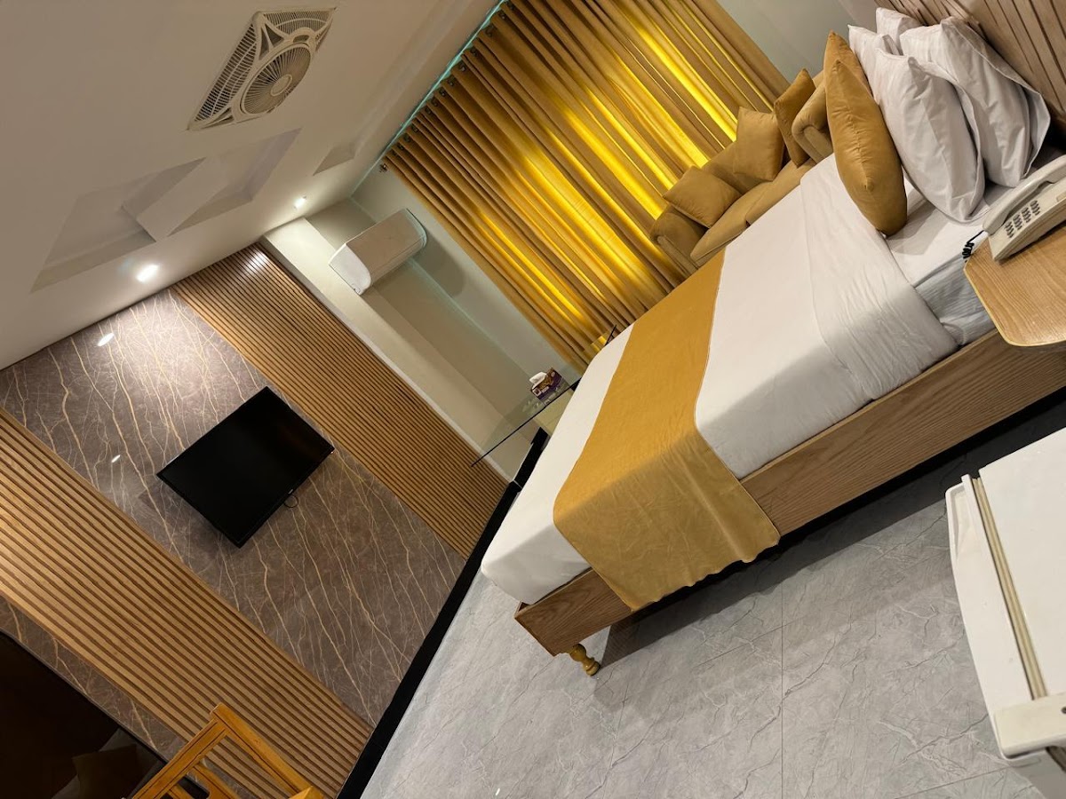 Atlas hotel - Affordable Luxury 3 Star Hotel in F-7 Islamabad — photo 6