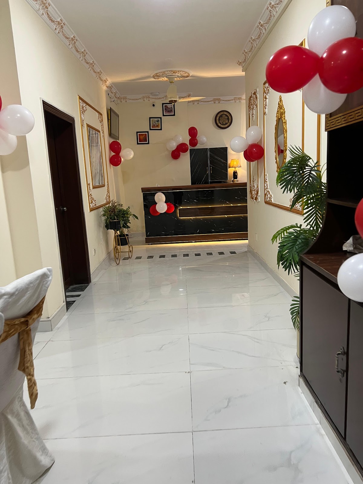 Decent Palace Hotel — photo 6