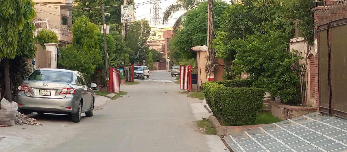 Al Zahra Girls Hostel Johar town Lahore - girls hostel in Lahore, Punjab