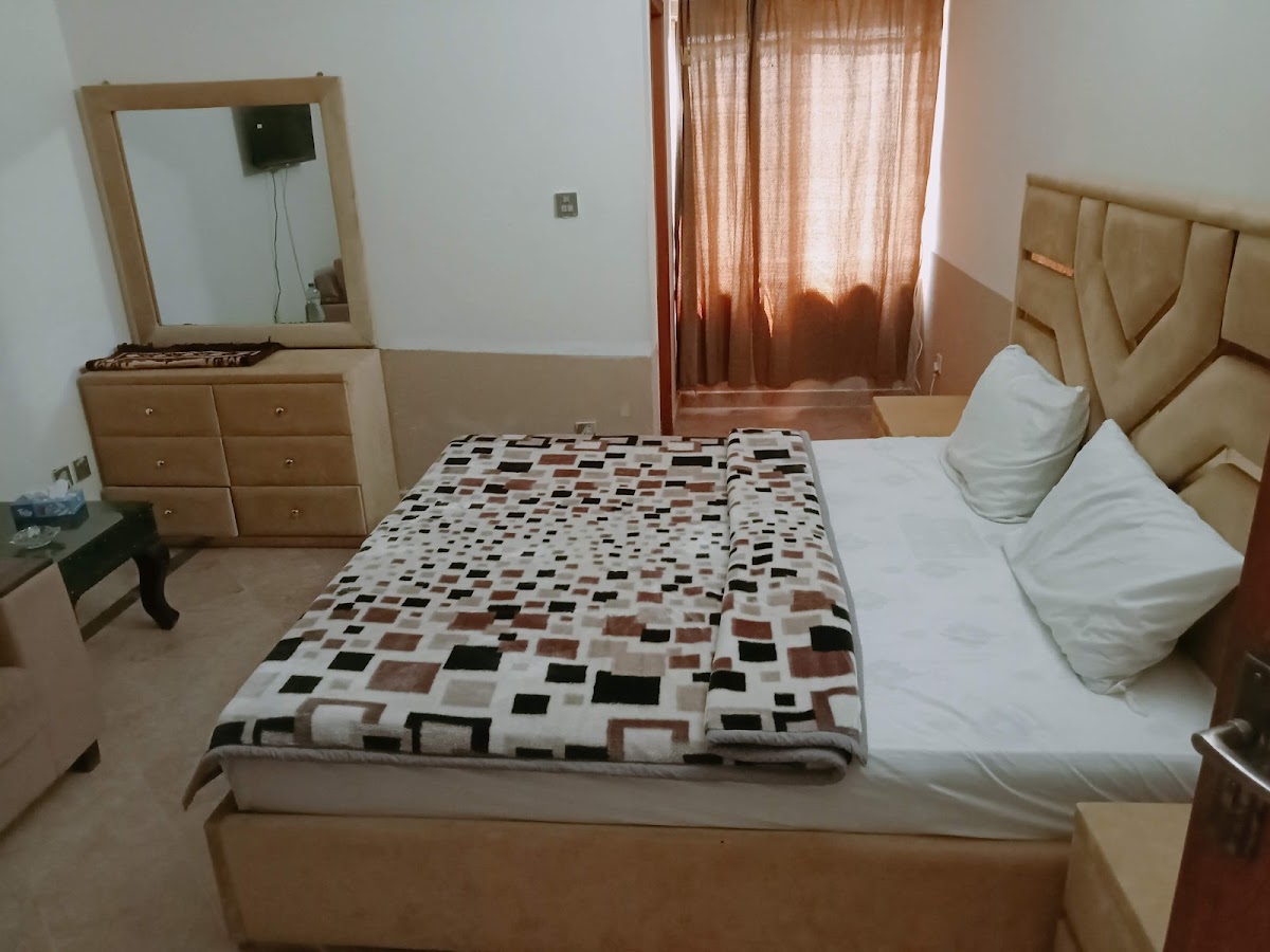 Green Lodge — photo 7