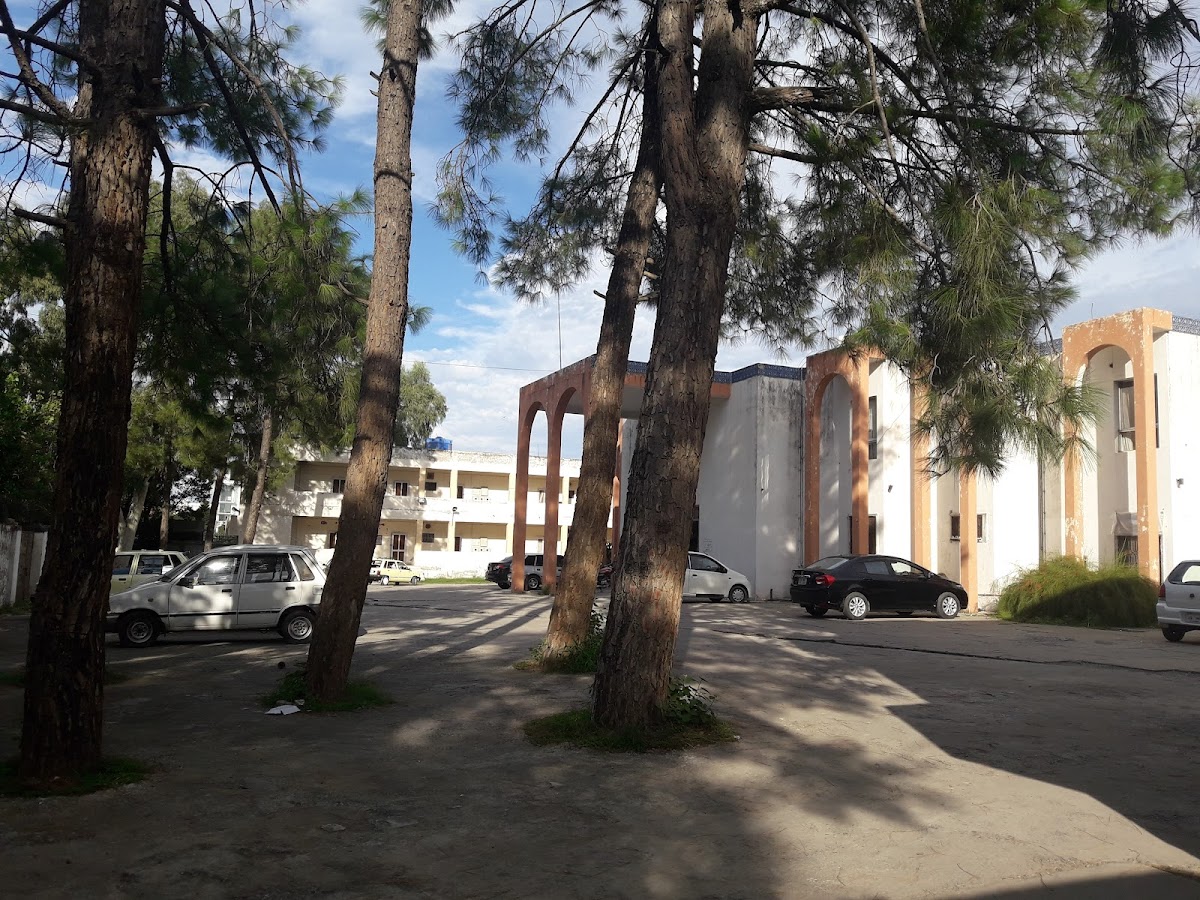 Fatima Jinnah Working Women Hostel — photo 9