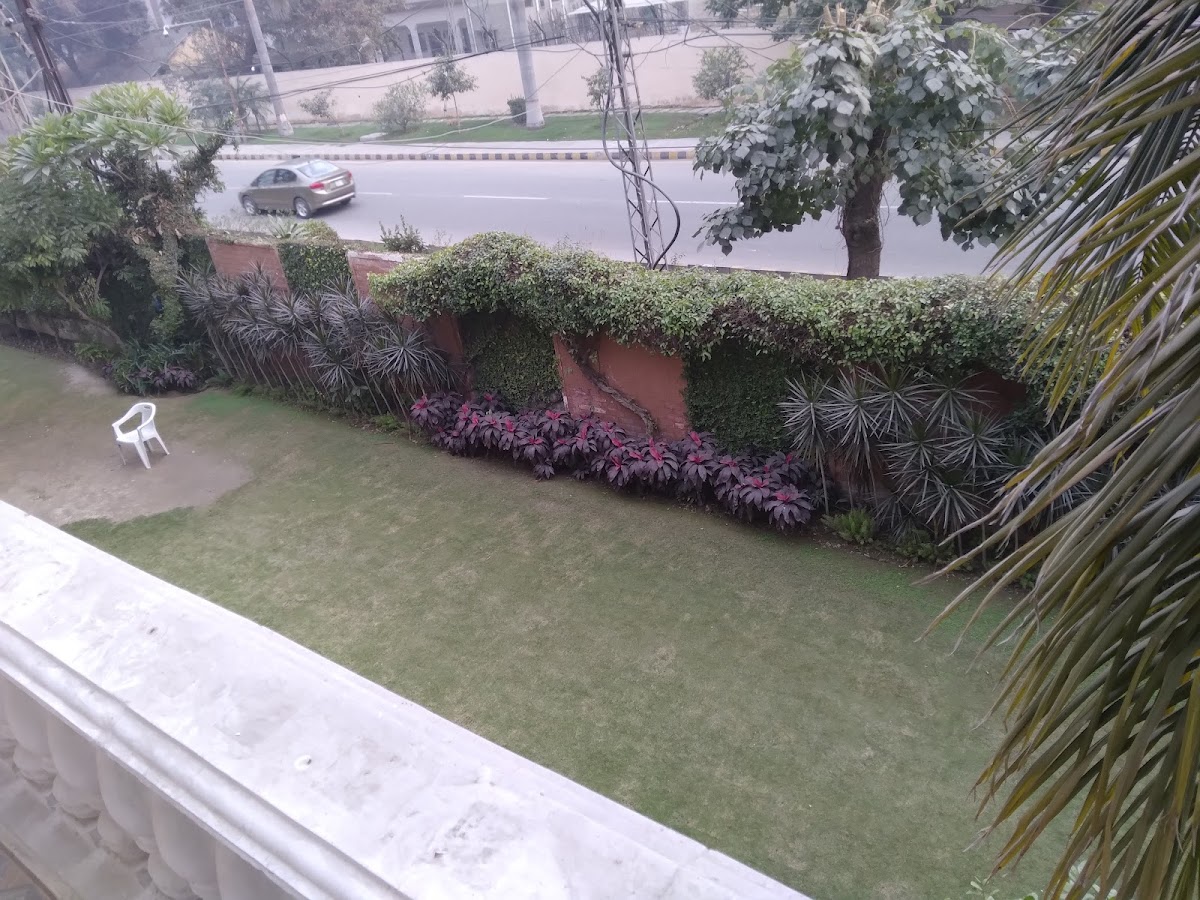 Walton Guest Rooms - coed hostel in Lahore, Punjab