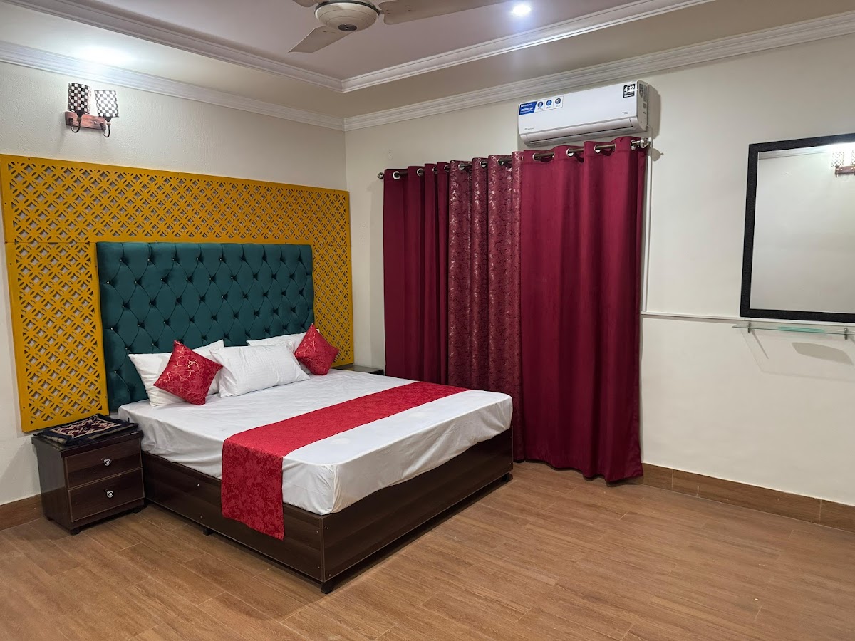Shaheen Palace Hotel