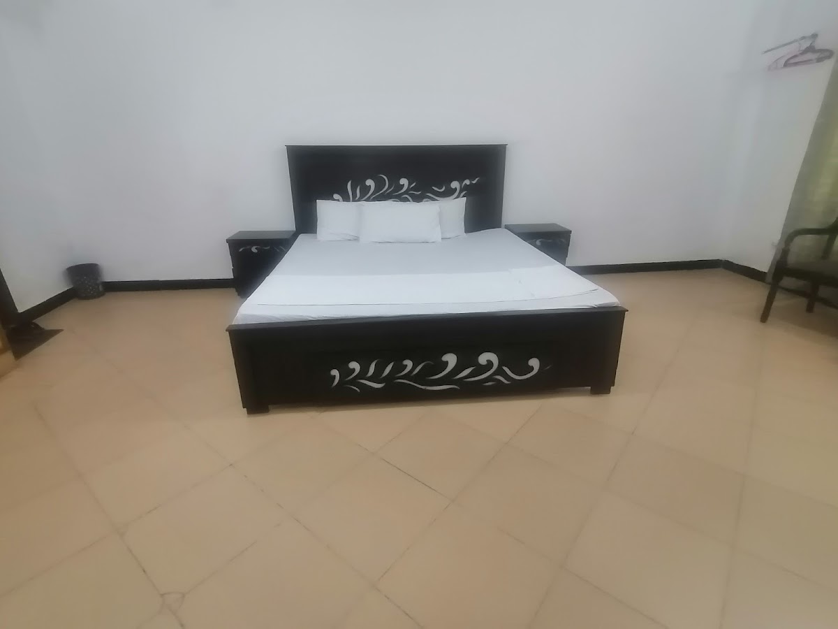 Lux lounge Guest House — photo 10