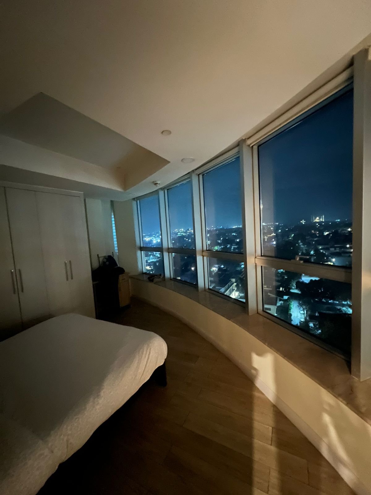 The Centaurus Apartments — photo 8