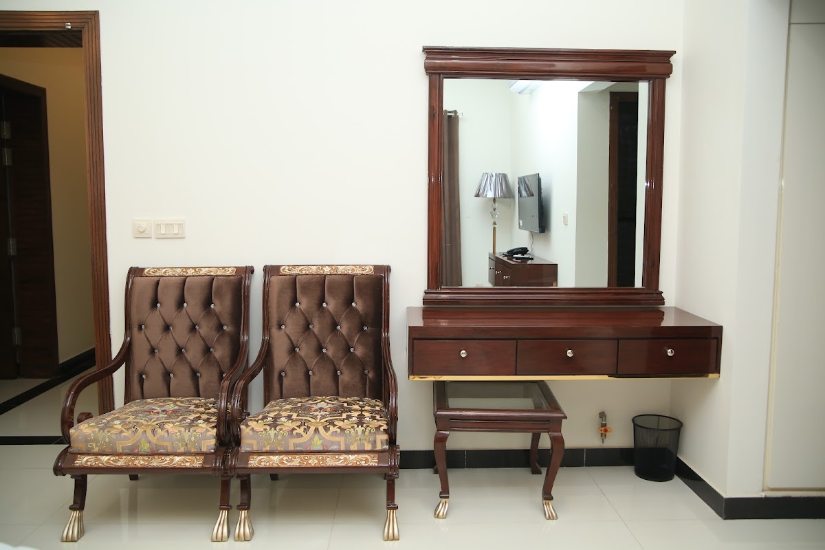 Revere Inn Family Guest House Islamabad — photo 10