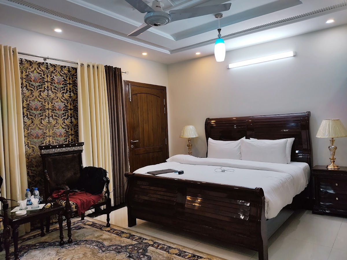 Revere Inn Family Guest House Islamabad — photo 6