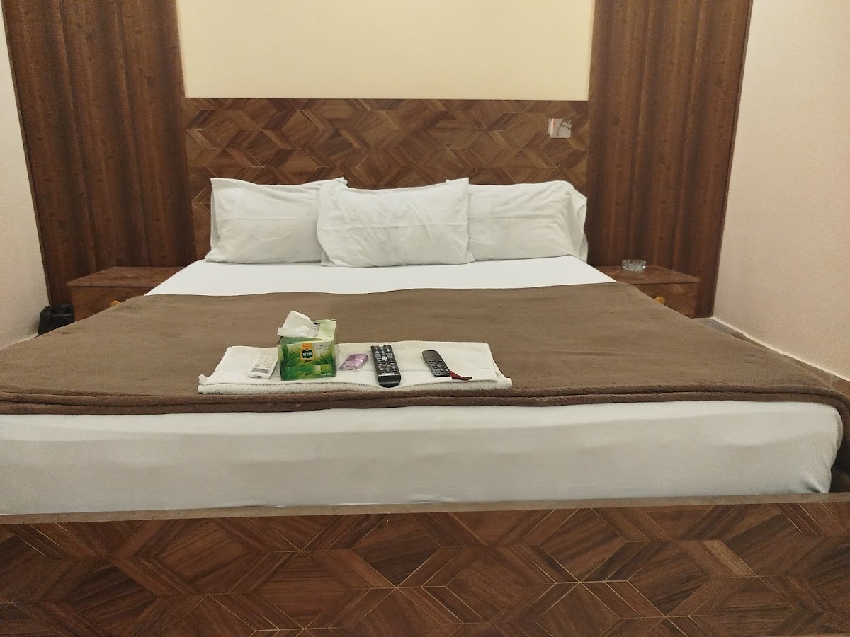 Hill View Guest House - Family Hotel at Central Location — photo 7