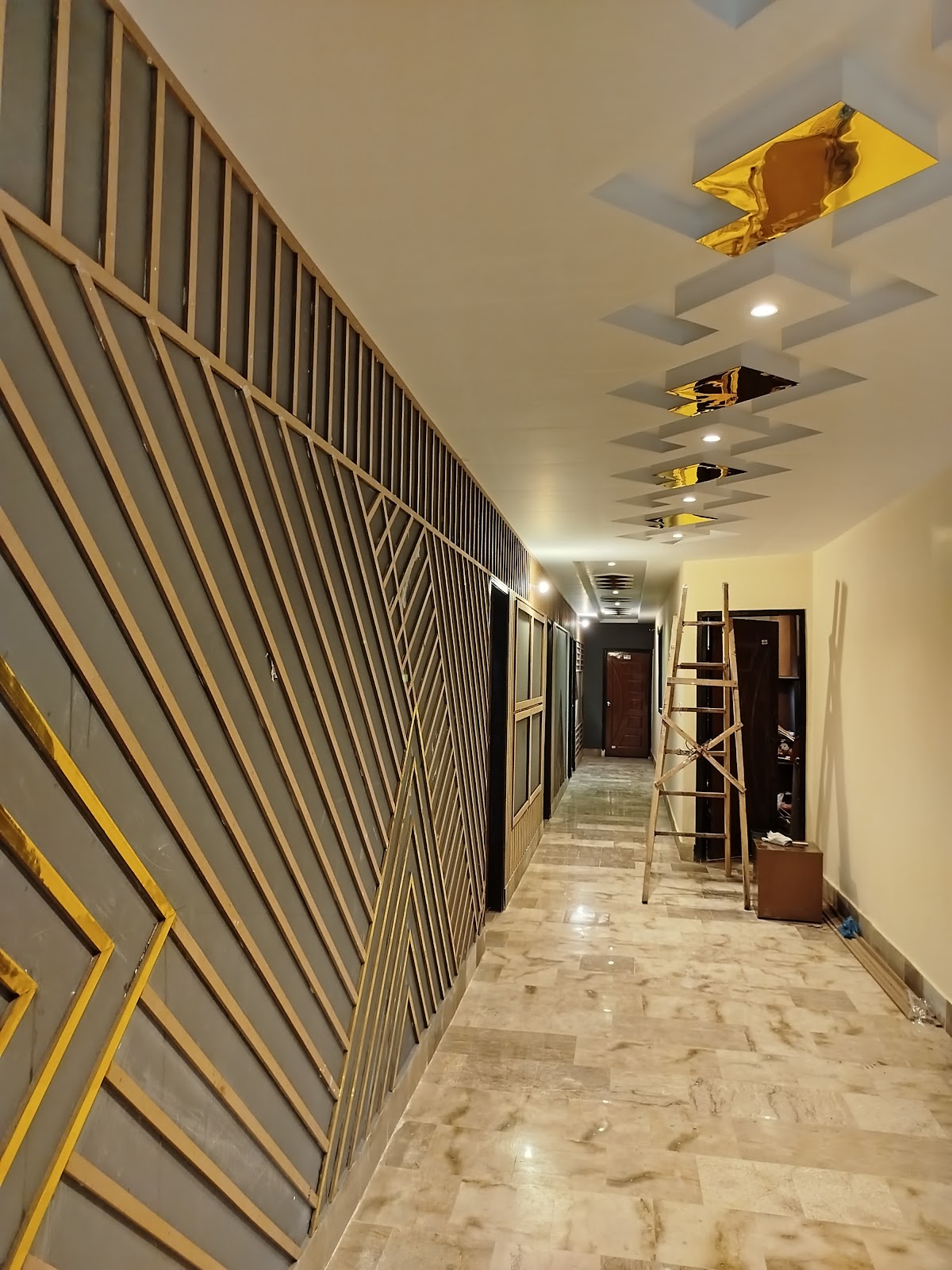 Hill View Guest House - Family Hotel at Central Location — photo 9