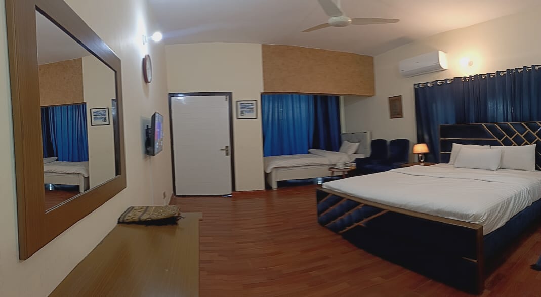 The Host Guest House — photo 10