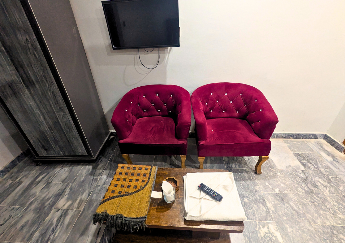 Hotel Crown Palace G12 — photo 10