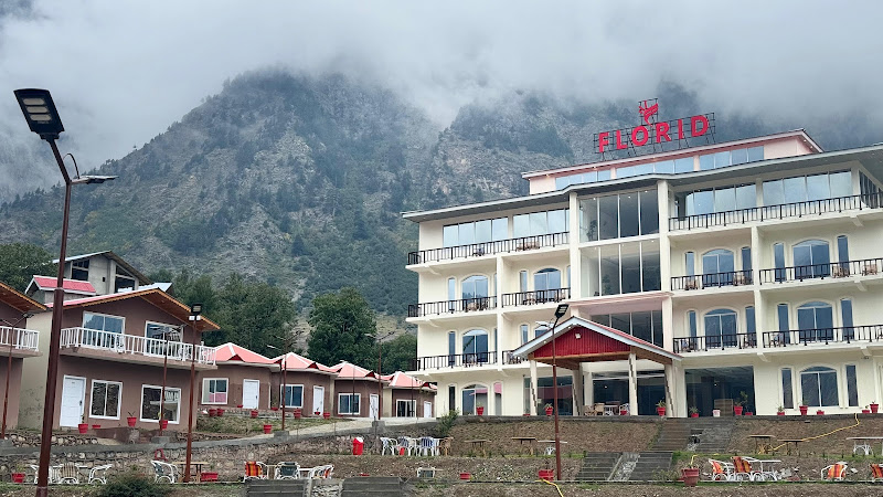 Florid Hotel Kalam - boys hostel in Kalam, Khyber Pakhtunkhwa