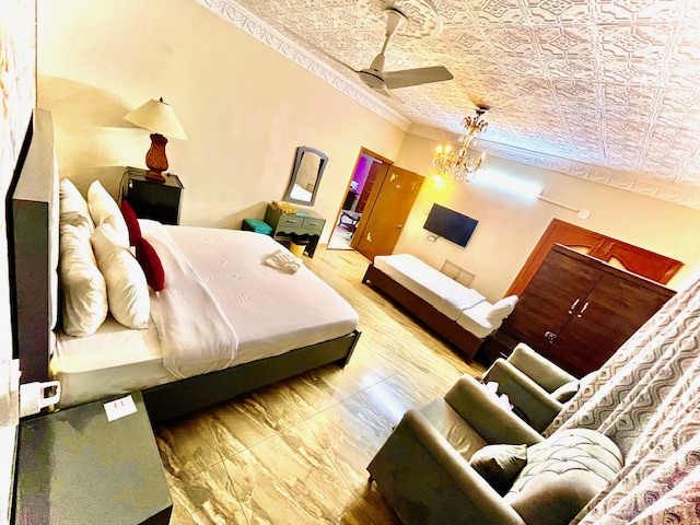 Royal green guest house