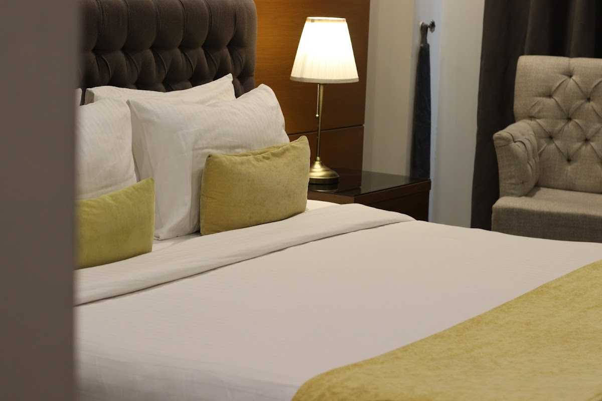 Space Luxury Rental Suites - coed hostel in Islamabad, Capital Territory
