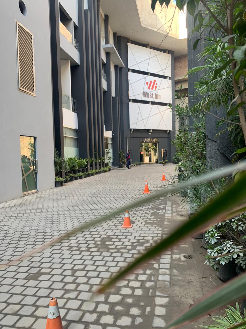 West Inn Hotel Faisalabad - coed hostel in Faisalabad, Punjab