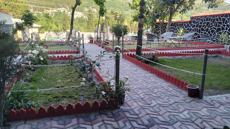 Blue Bell Hotel And Restaurant Balakot — photo 7