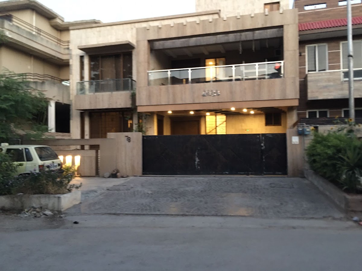 Guest House For Family Stay - coed hostel in Islamabad, Capital Territory