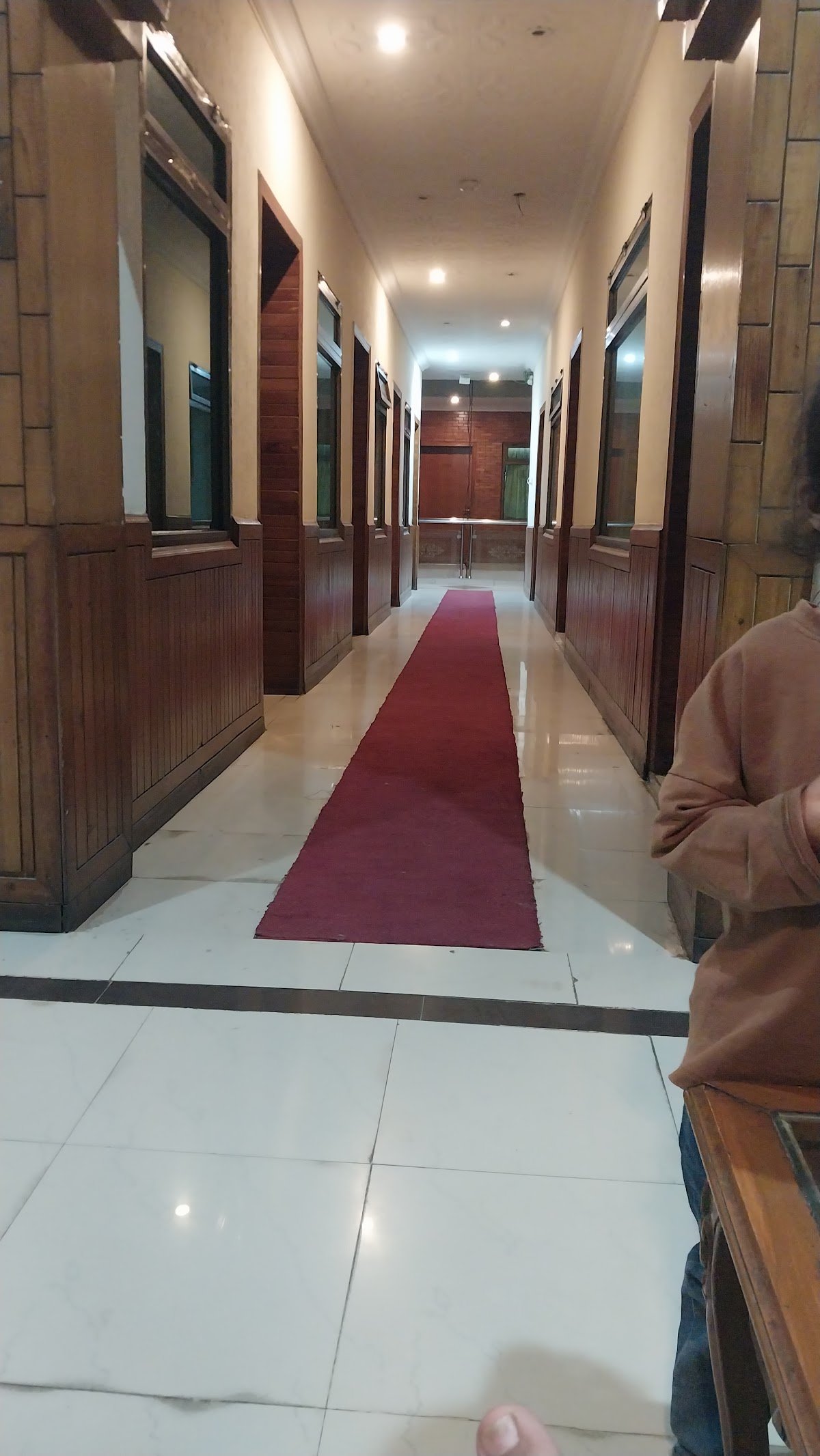 Hotel Kashmir International — photo 8