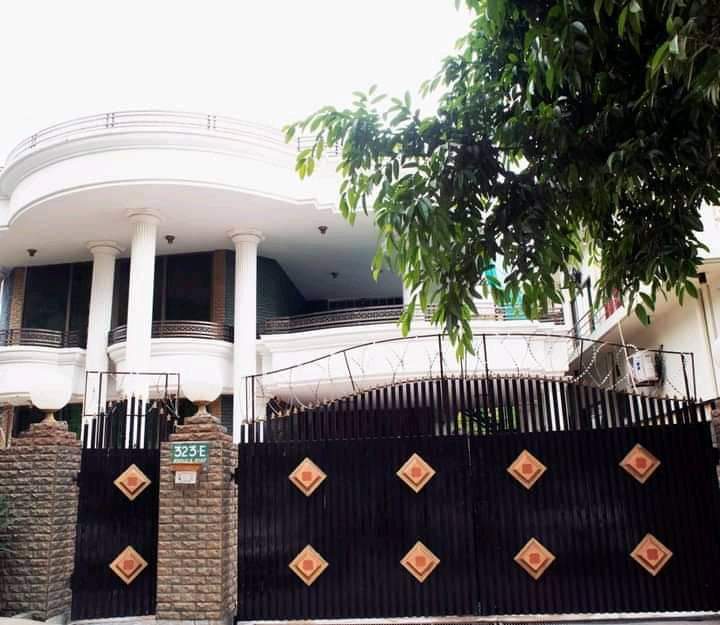 White Rose Guest House Karachi - coed hostel in Karachi, Sindh