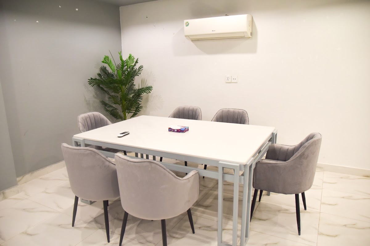 Luxe Suites Bahria Town Lahore — photo 9