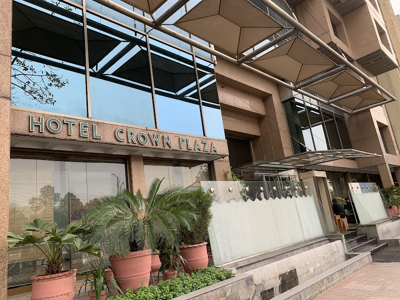 Crown Plaza Hotel - boys hostel in Islamabad, Capital Territory
