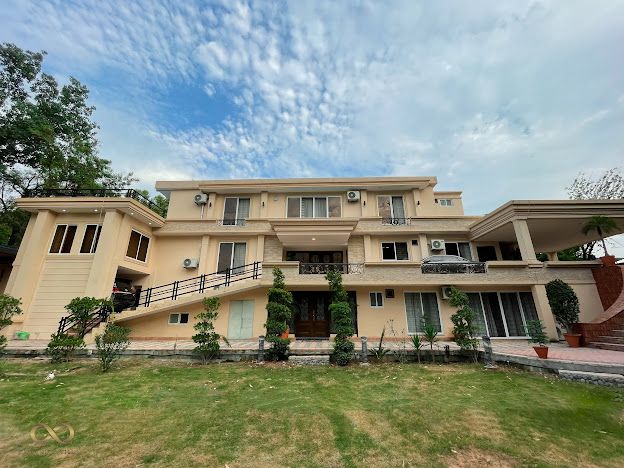 Infinity Villa Exclusive - coed hostel in Islamabad, Capital Territory