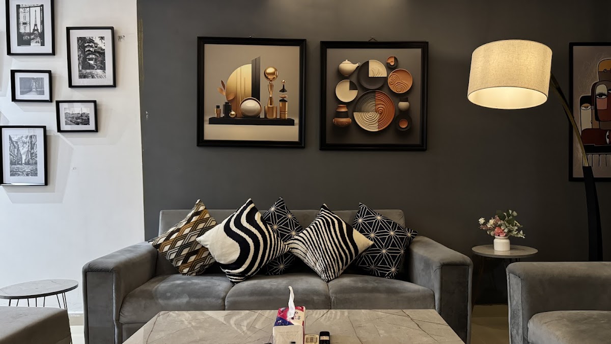 Gold Crest Luxury Hotel Apartments DHA Phase 4 Lahore — photo 8