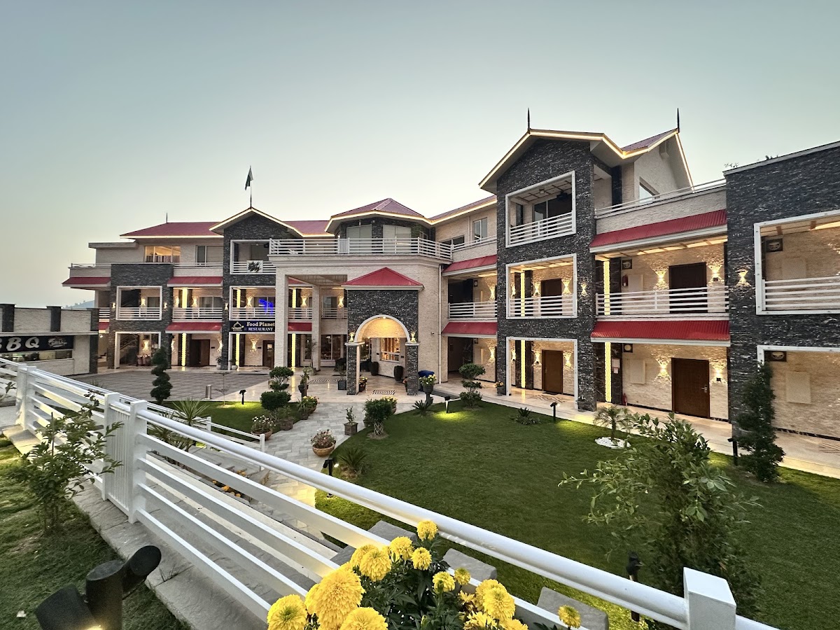 Royal Kund Hotel and Resort - coed hostel in Abbottabad, Khyber Pakhtunkhwa