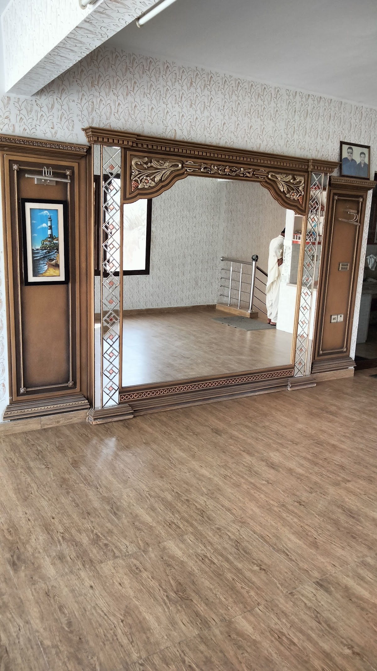 Airport Guest House