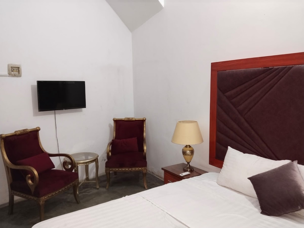 The Guest House — photo 6