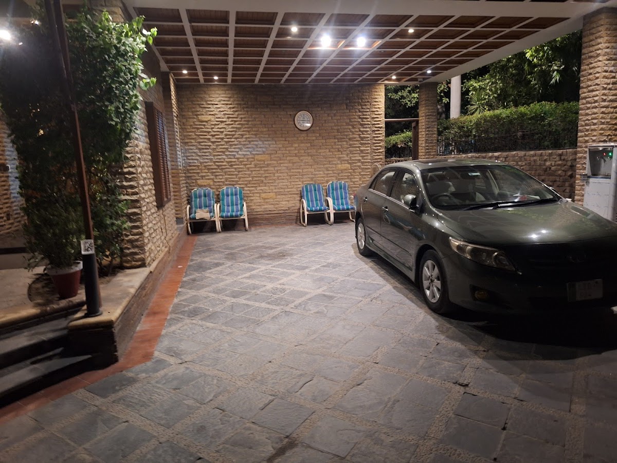 Fatima Group Guest House, Cantt, Lahore — photo 8