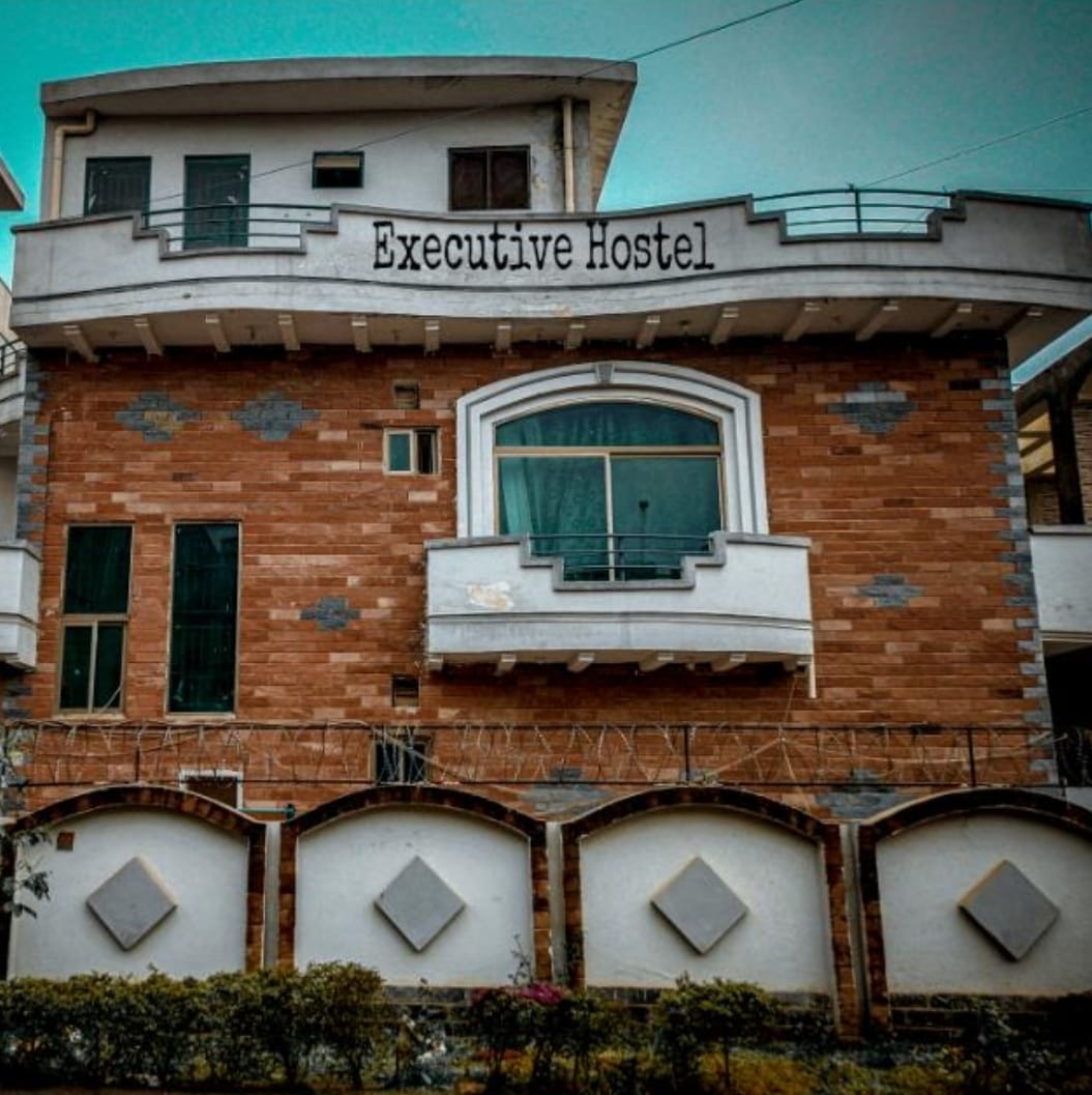 Bahria Executive Hostel