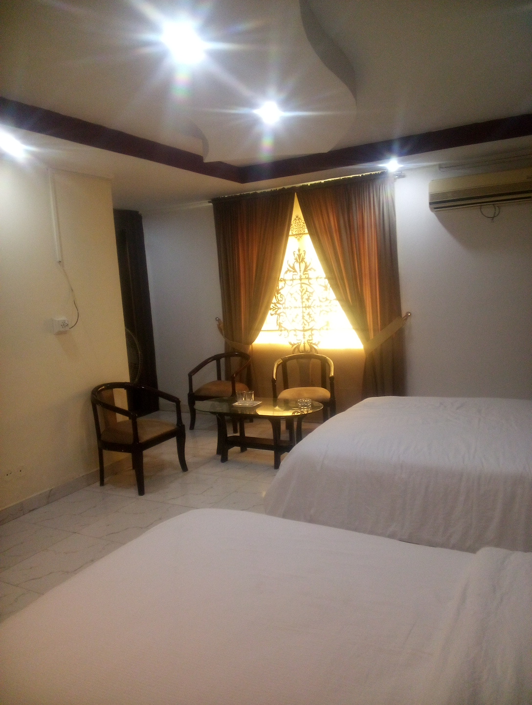 HOTEL JAN'S PALACE
