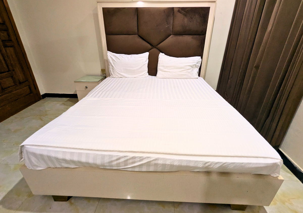 Dove Inn Hotel R1 — photo 10