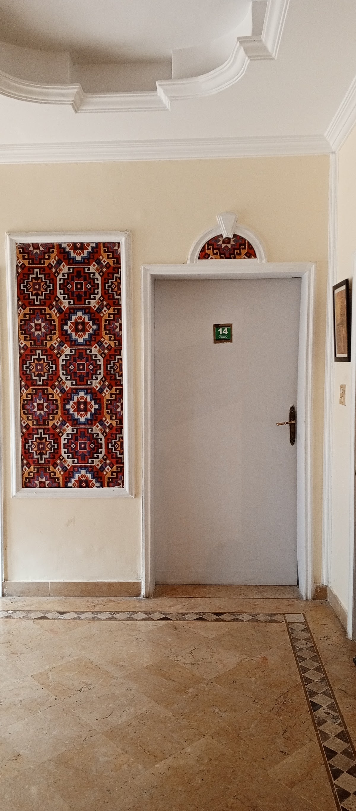 Continental House — photo 8