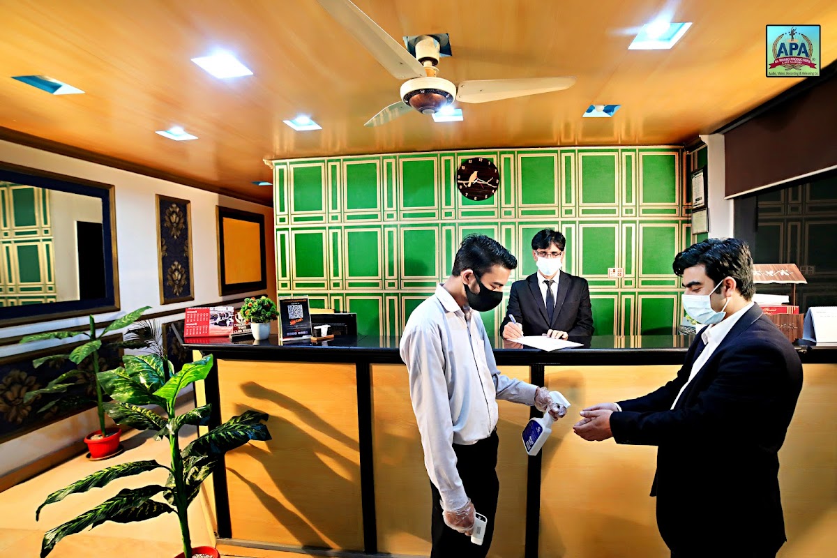 Hotel Tulip INN Faisal Town — photo 7
