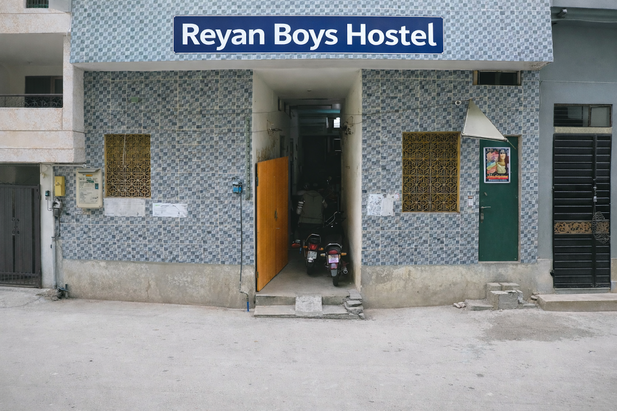 Reyan Boys Hostels — photo 6
