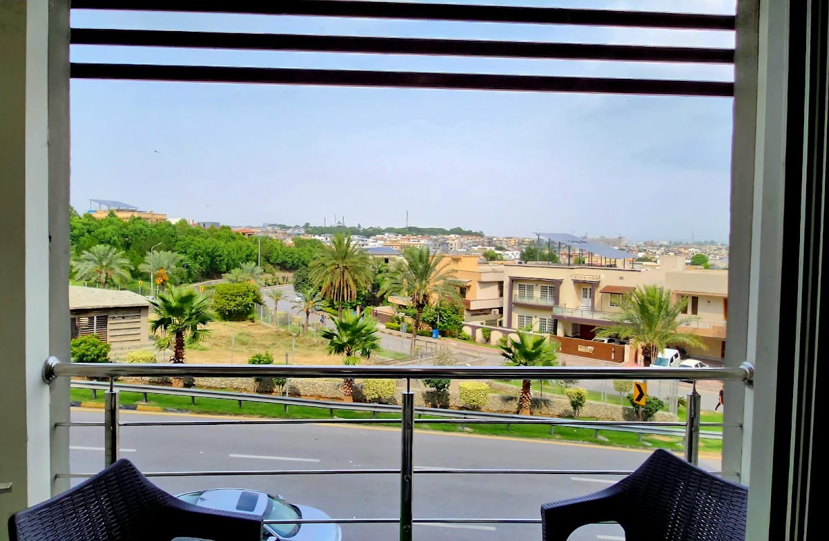 Lavish Hotel.. — photo 7