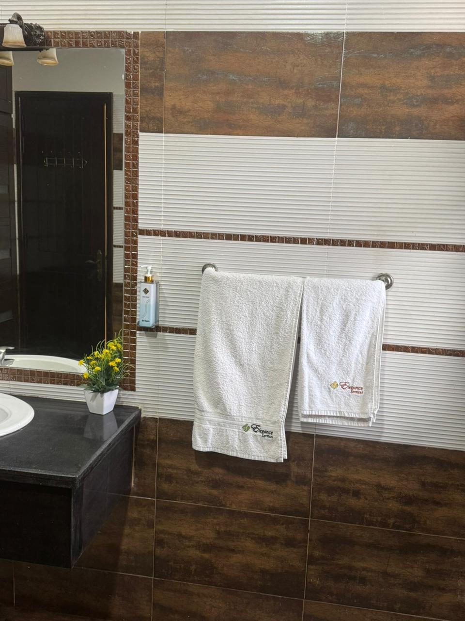Hotel Elegance 1 — photo 9