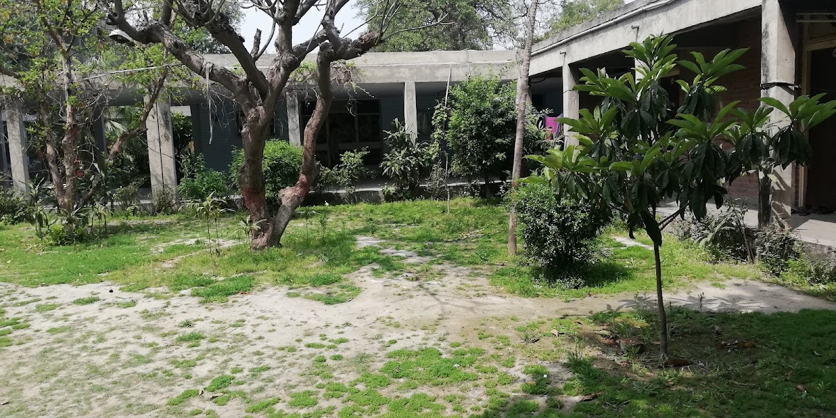 Boys Hostel No. 4 — photo 10