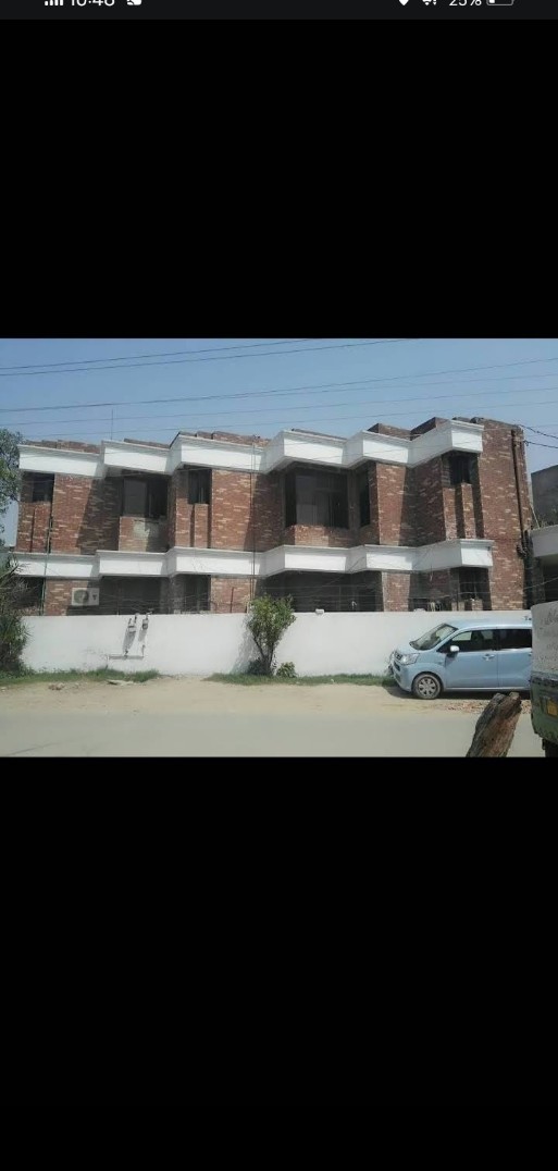Royal Palace Hotel, Faisal Town - coed hostel in Lahore, Punjab